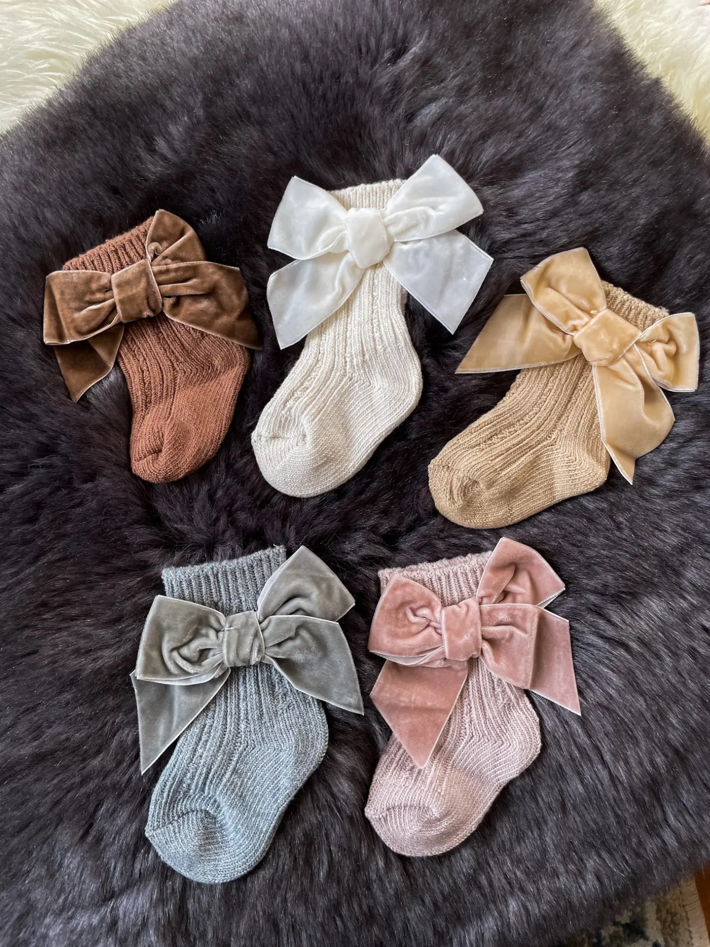 La Olivia Kids Juul socks, multiple colors