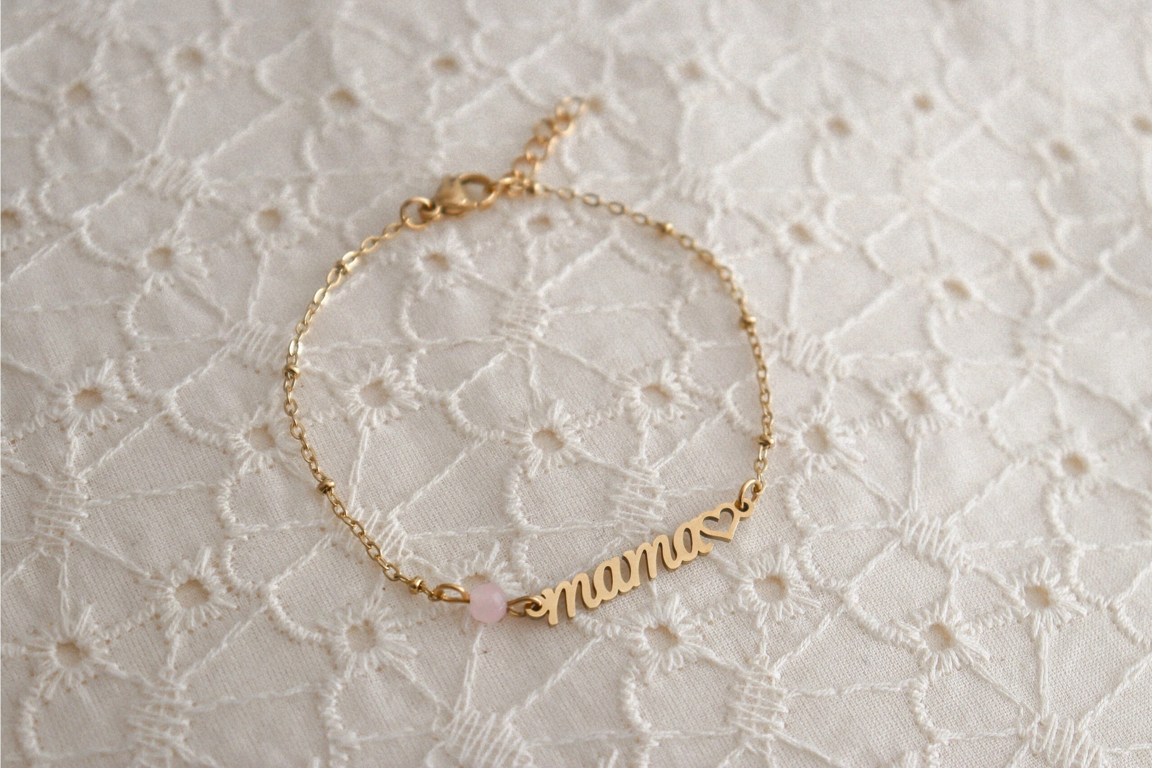 Saint Clairmont Mama & Rose Quartz -rannekoru, Kulta