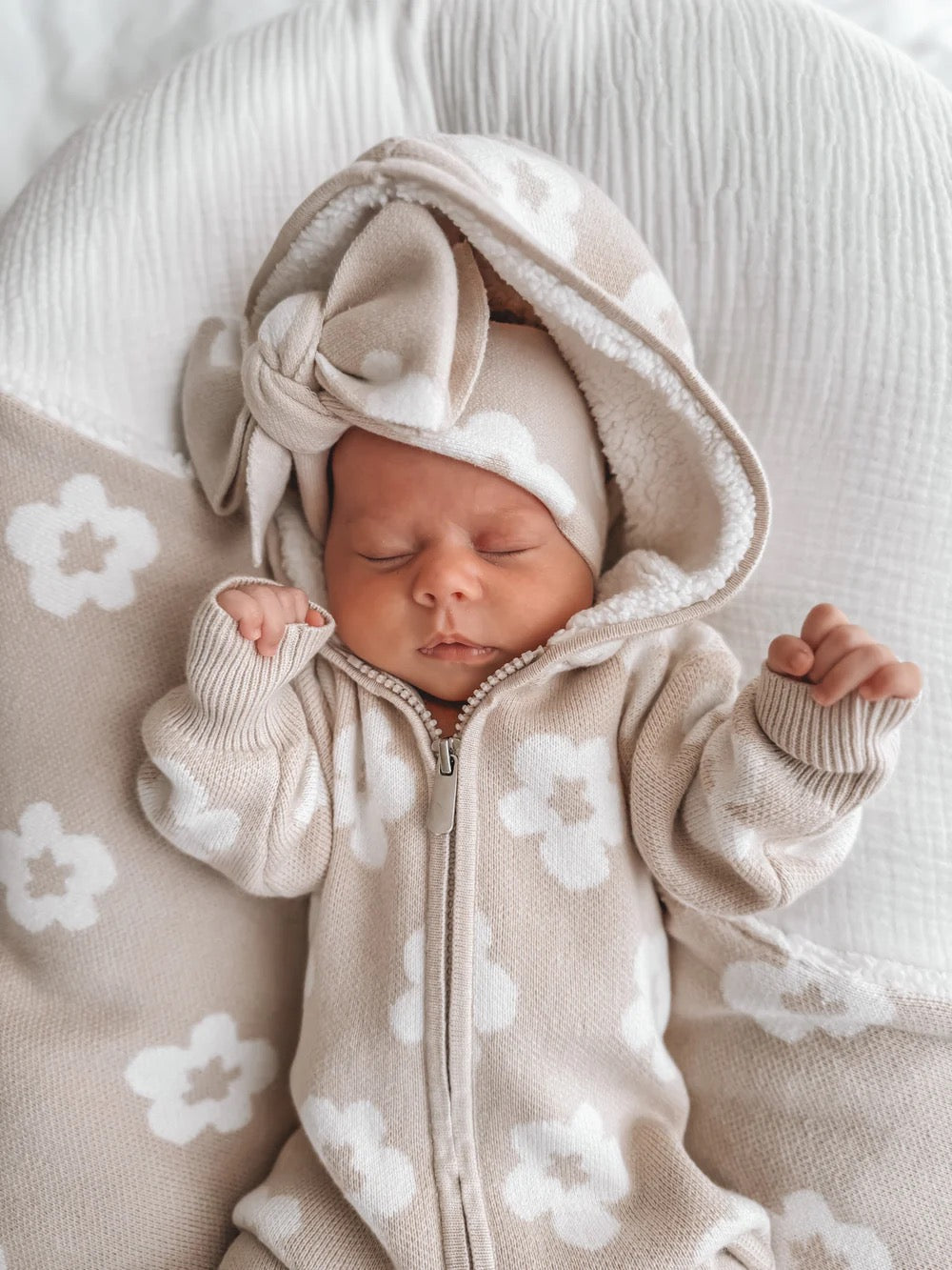 Indigo Dreams Lola Sherpa Hooded Romper, Oatmeal