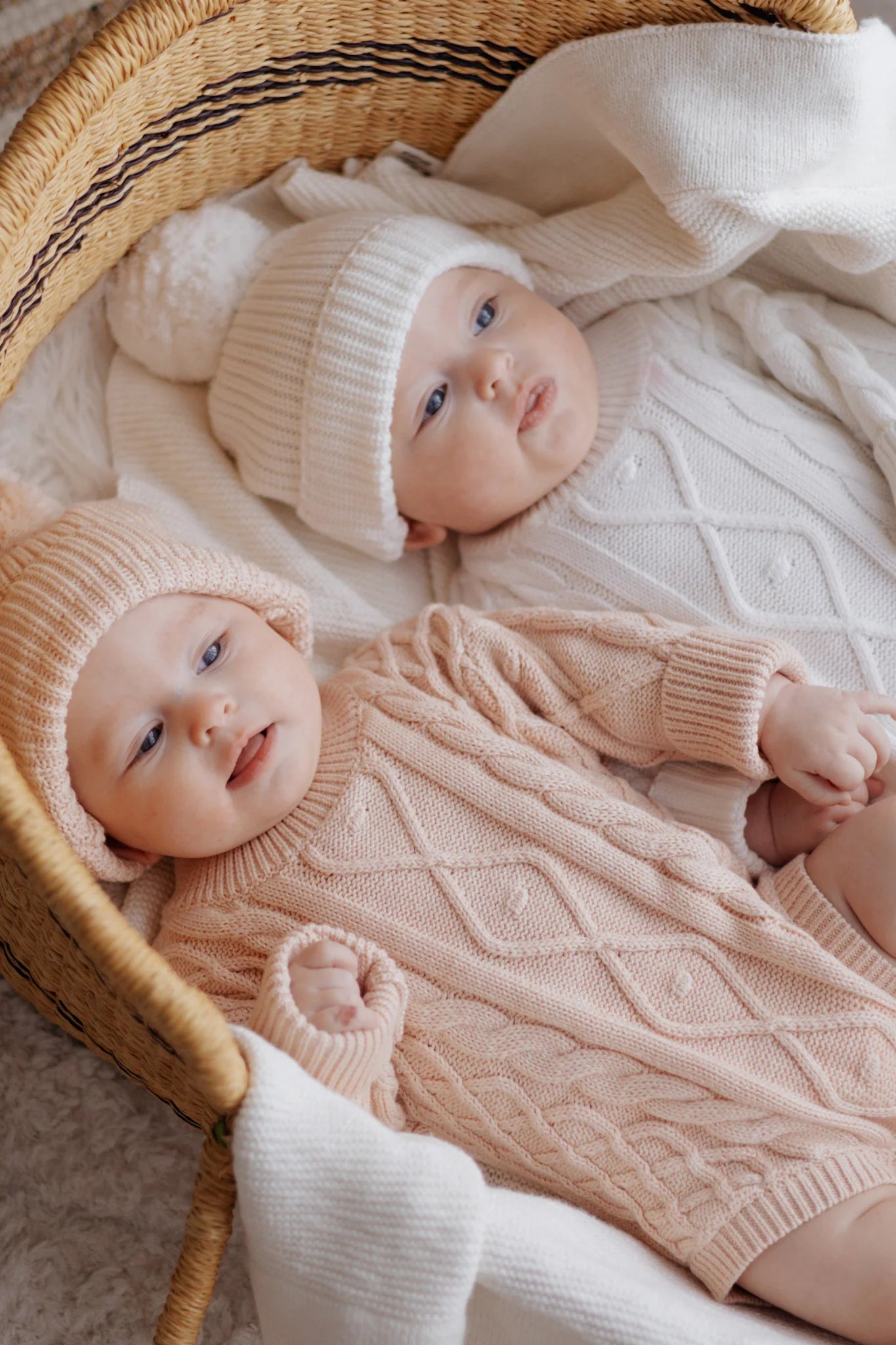 Mini Knit Beanie tupsupipo