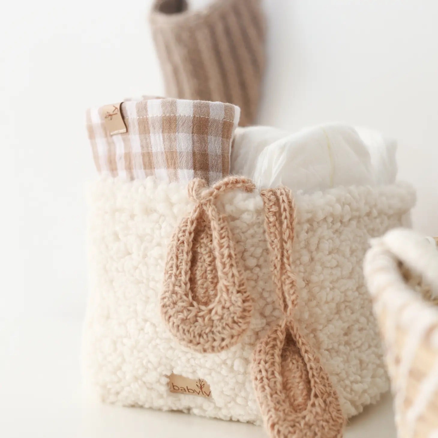 Babyly Teddy -vaippasäilytyskori, Cream tai Taupe, 3 eri kokoa