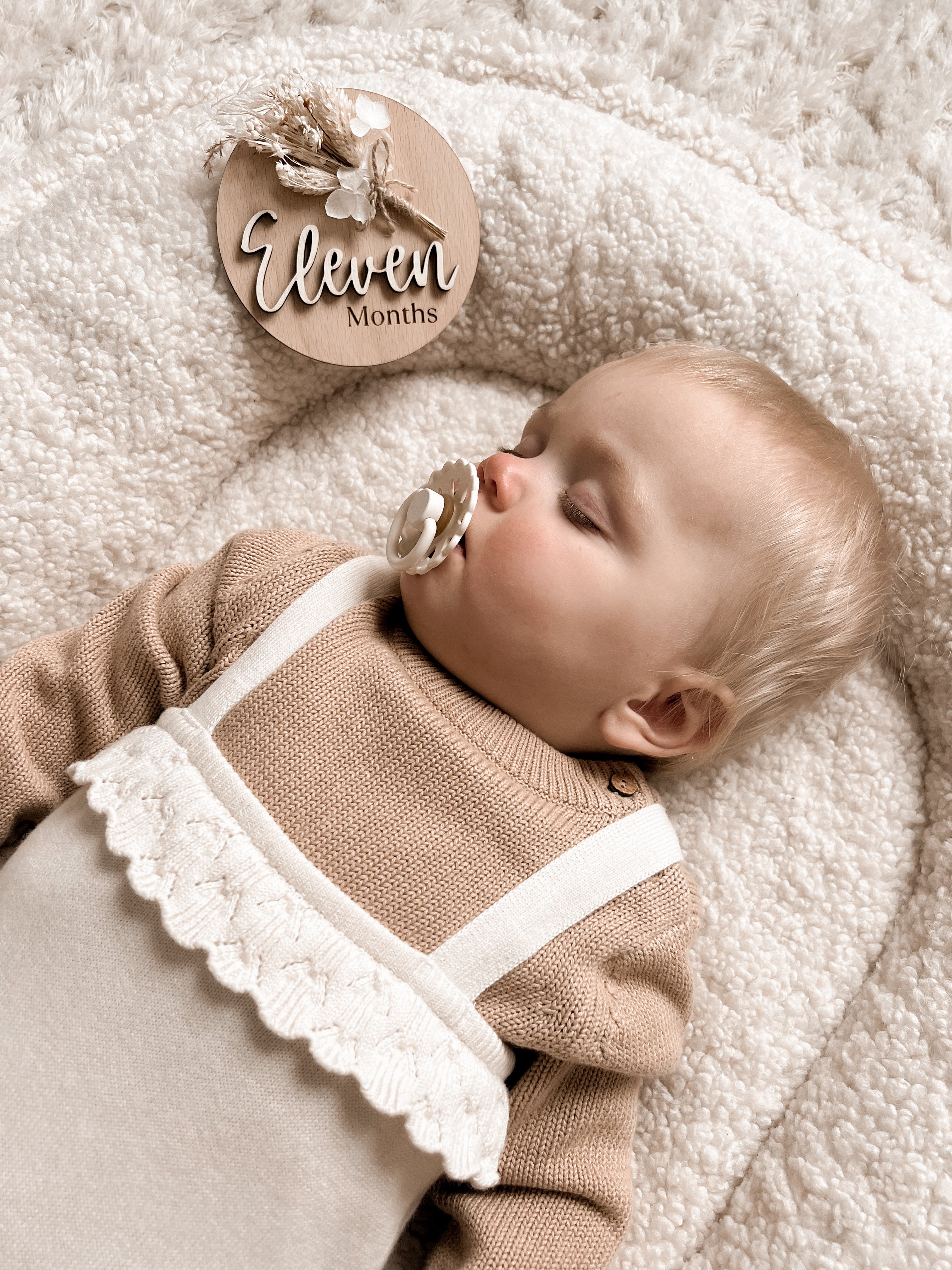 Hanevild Ellinora Romper -neulebody