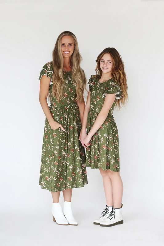 Woodmouse & Thistle Sophie Olive Floral -midimekko, Mama