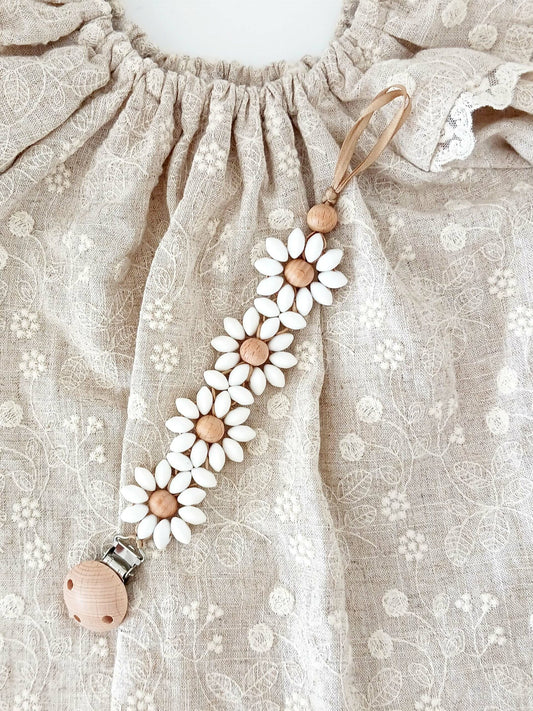 CW Events 4 Daisies pacifier clip