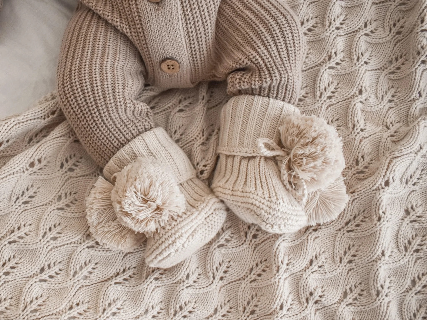 Little B's Nursery Booties -vauvatossut, Honey Milk