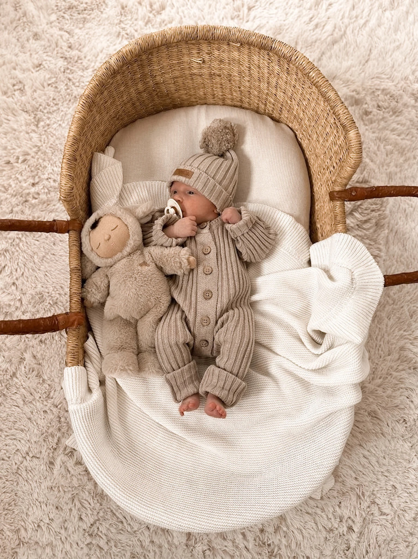 Little B's Nursery Ribbed Romper vauvan neulehaalari, Oak