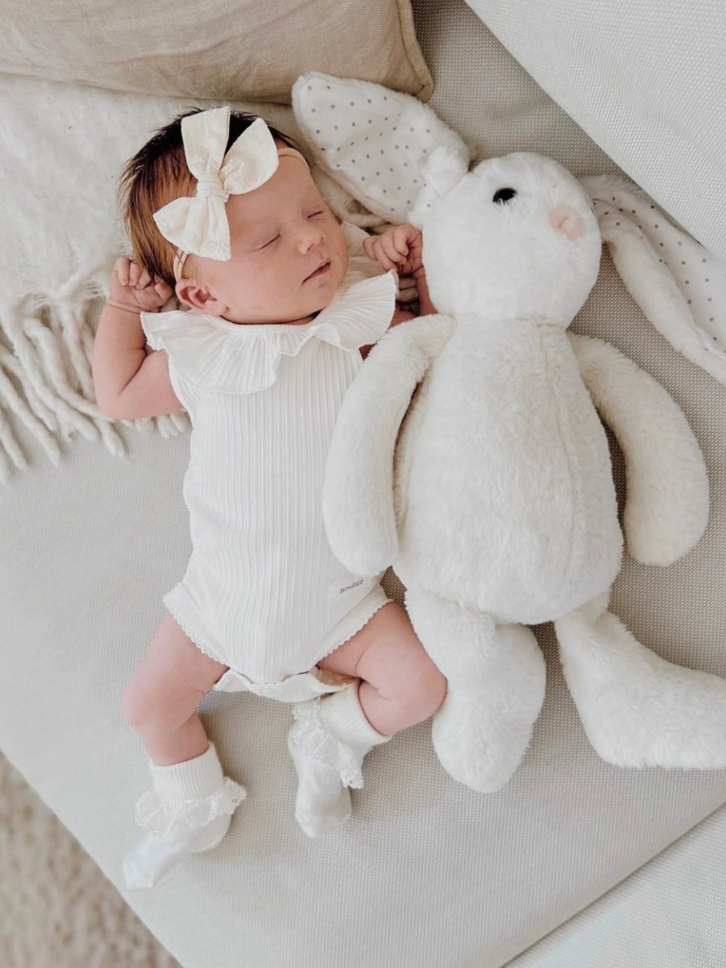 Liv & Loke Ester Bow -rusettipanta, Natural Embroided