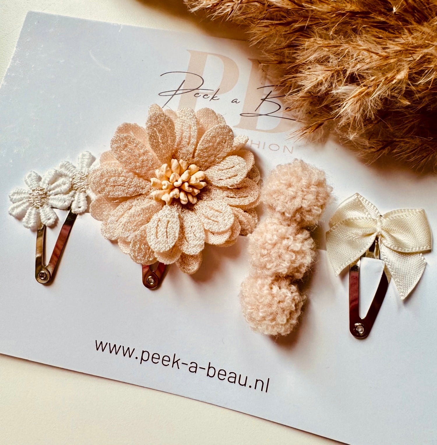 Peek-a-beau Peachy Mix Tiny -hiussolkisetti