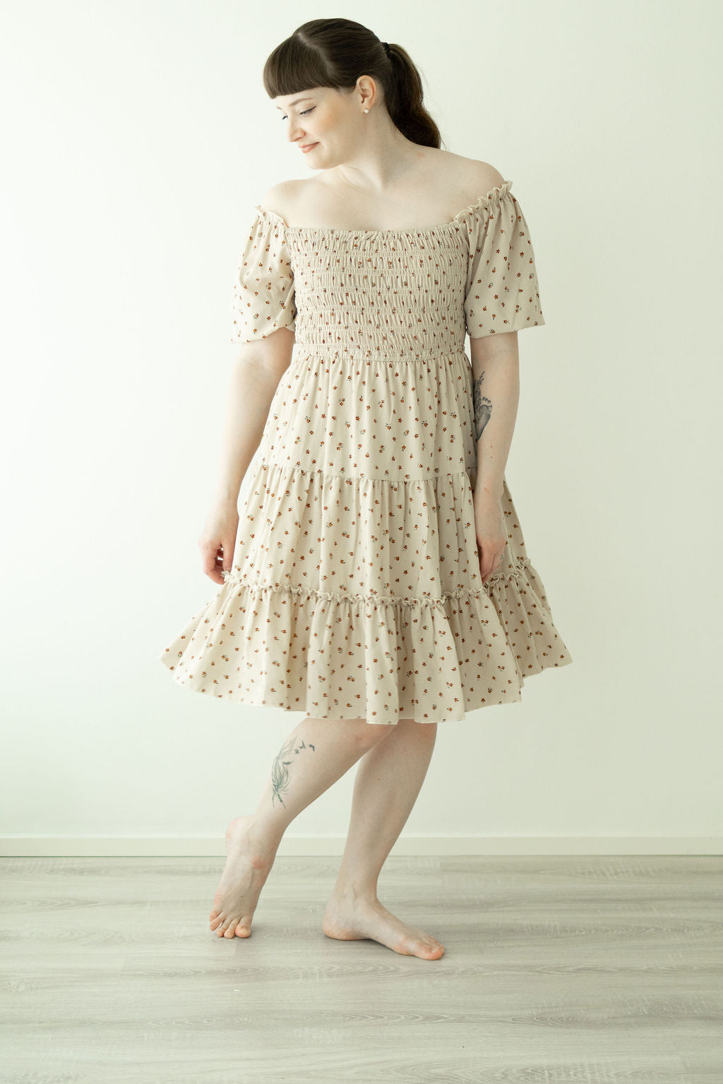 Katherine Brown Floral -mekko, Mama