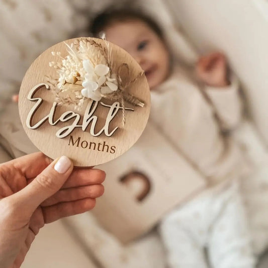 Meraki Engraving Milestone Cards for Baby with Floral Decoration