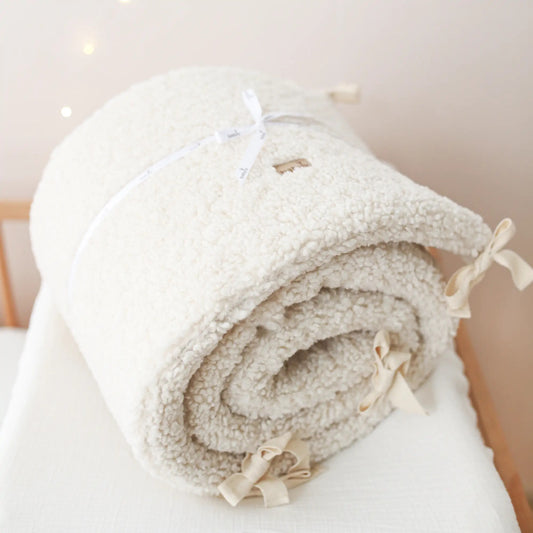 Babyly Teddy Crib Bumper, Cream