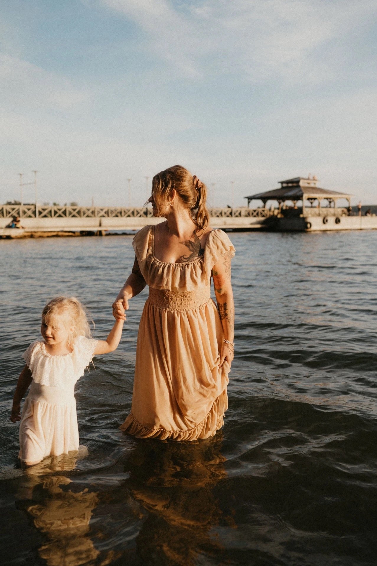 Bailey's Blossoms Nellie Ruffle -mekko, Mama