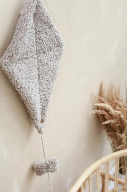 Babyly Teddy Kites Wall Decor, Cream or Taupe, 2 different sizes
