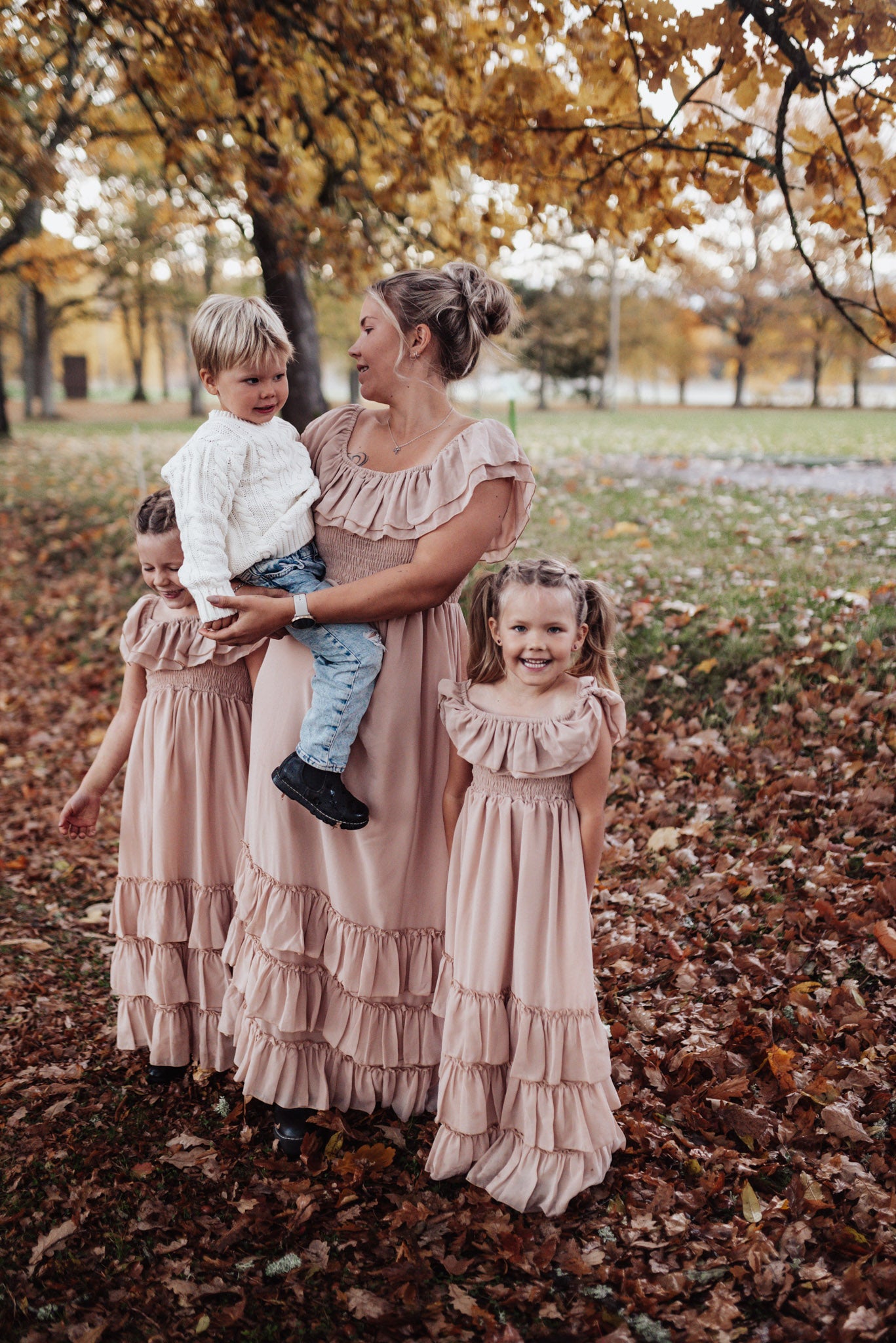 Nellie Ruffle -mekko, Mini