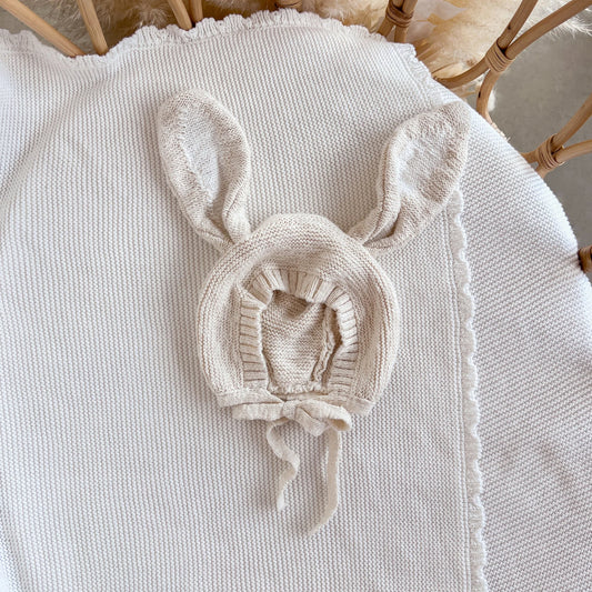 Blossom & Pear vauvan myssy pupukorvilla Flopsy Bunny Bonnet, pehmeä neule