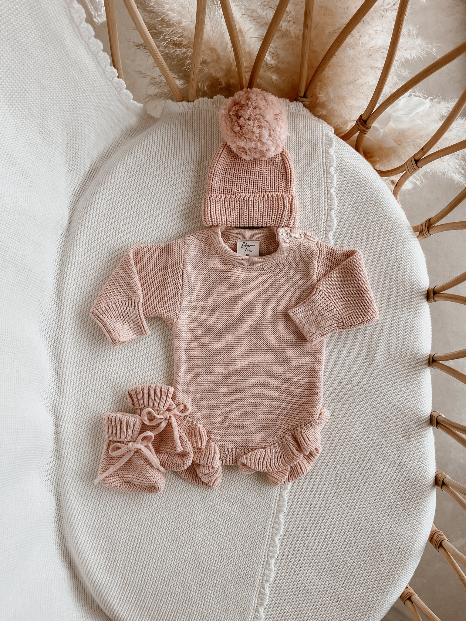 Mini Knit Beanie tupsupipo