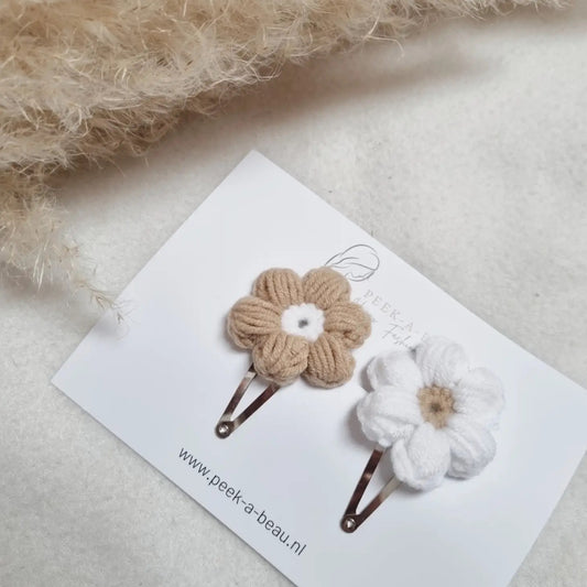 Peek-a-beau Beau Beige Silver hair clip set