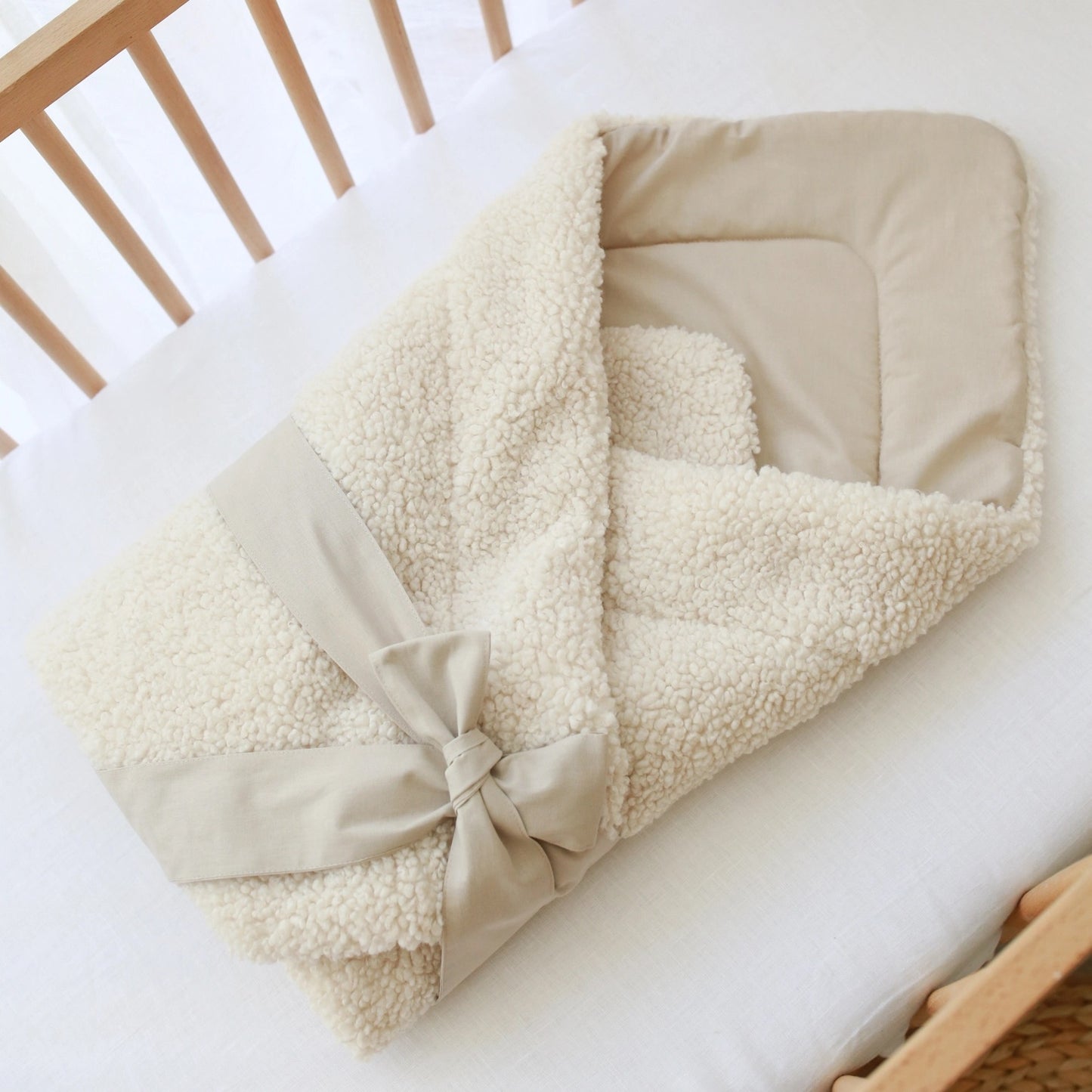 Babyly Teddy Baby Wrap vauvakapalo, Cream