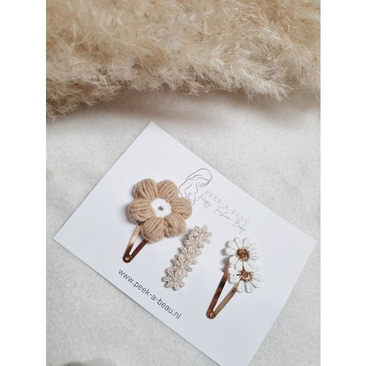 Peek-a-beau Latte Flower Set hair clip set