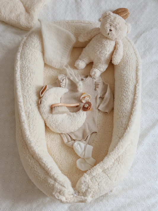 Babyly All Teddy Baby Nest, Cream